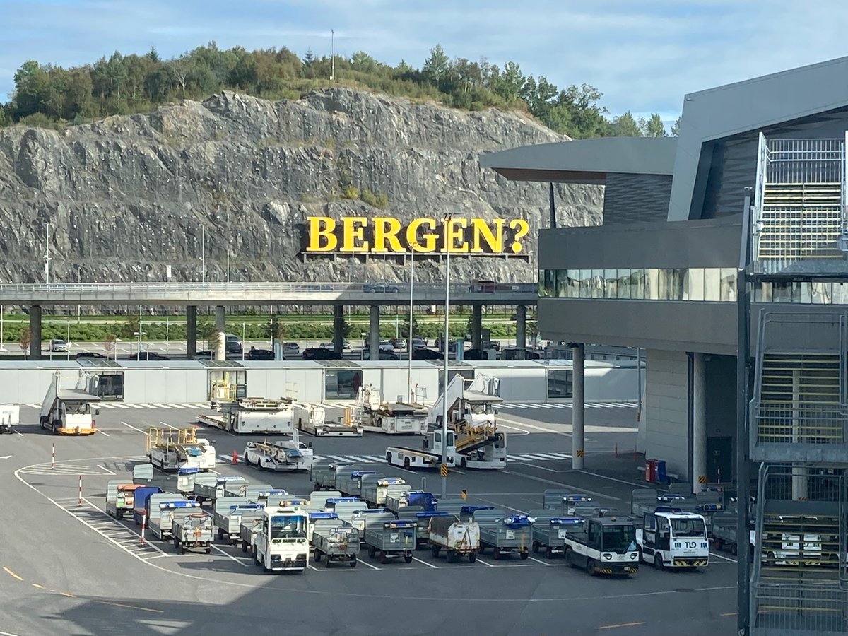 Sarah J Biggs tweet media