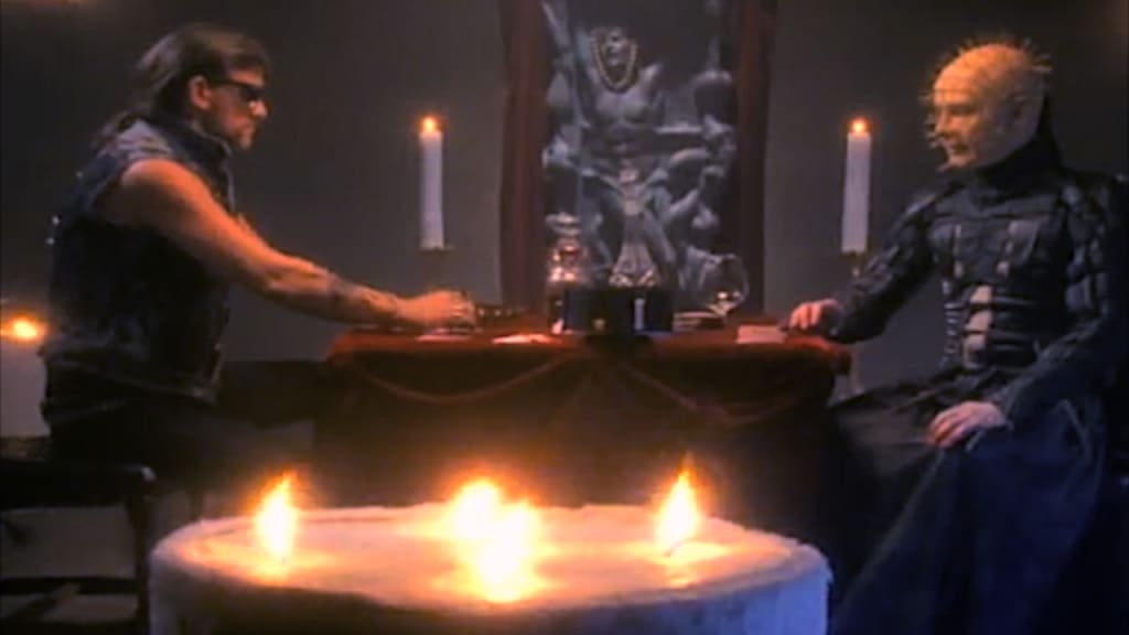BizarroMondo76's tweet photo. Lemmy @myMotorhead playing poker against Pinhead @RealDougBradley in the "Hellraiser" music video #lemmyKilmister #pinhead #motorhead #hellraiser3hellonearth https://t.co/bJYGZTV4YR