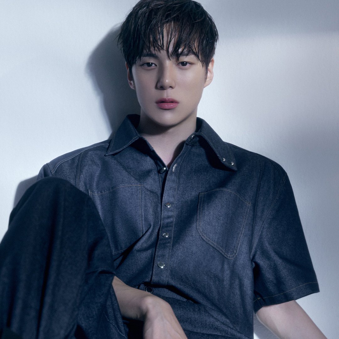 Introducing you, the muse of floun., Lee Minhyuk. 🌿