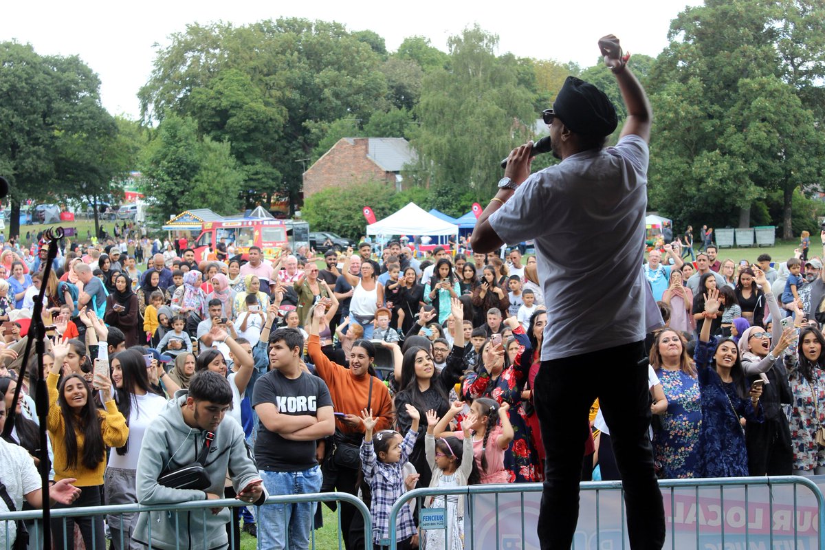 Sahara closing Sat on the Rockingham stage for Diversity Festival at this year's #RotherhamShow 
Sahara were with us 3 years ago and were a huge hit
So we brought their Bhangra beats bk for the Show
Thanks to the community for the support and engagement 
#codesign
<a href="/RMBCEvents/">RMBCEvents</a>