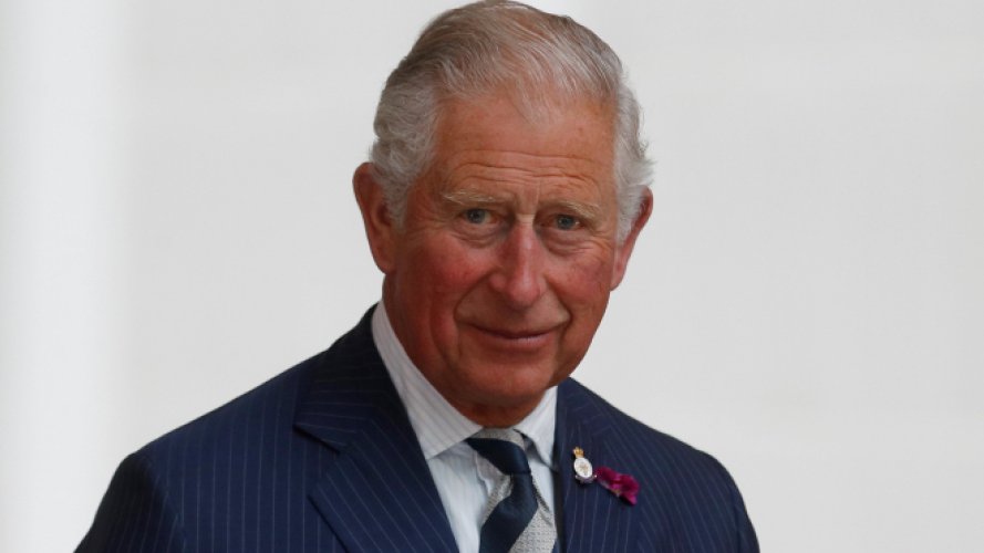 SouthLakelandDC's tweet photo. The South Lakeland proclamation of King Charles III will be read by Chairman of SLDC Councillor Pete McSweeney on Sunday, 11 September.

The proclamation will take place at 12.30pm outside the front of Kendal Town Hall. 

Members of the public are welcome to attend. https://t.co/W2nrBOcsFK