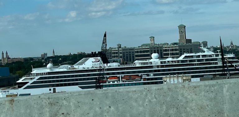 BobbyTmke's tweet photo. Welcome back @VikingCruises #octantis! I hope whoever is in 3061 is enjoying it as much as I did. #myvikingstory (📸: @Emily_Laga) @PortMilwaukee @visitmilwaukee @MKEFoodTour https://t.co/5QZgVERf9v