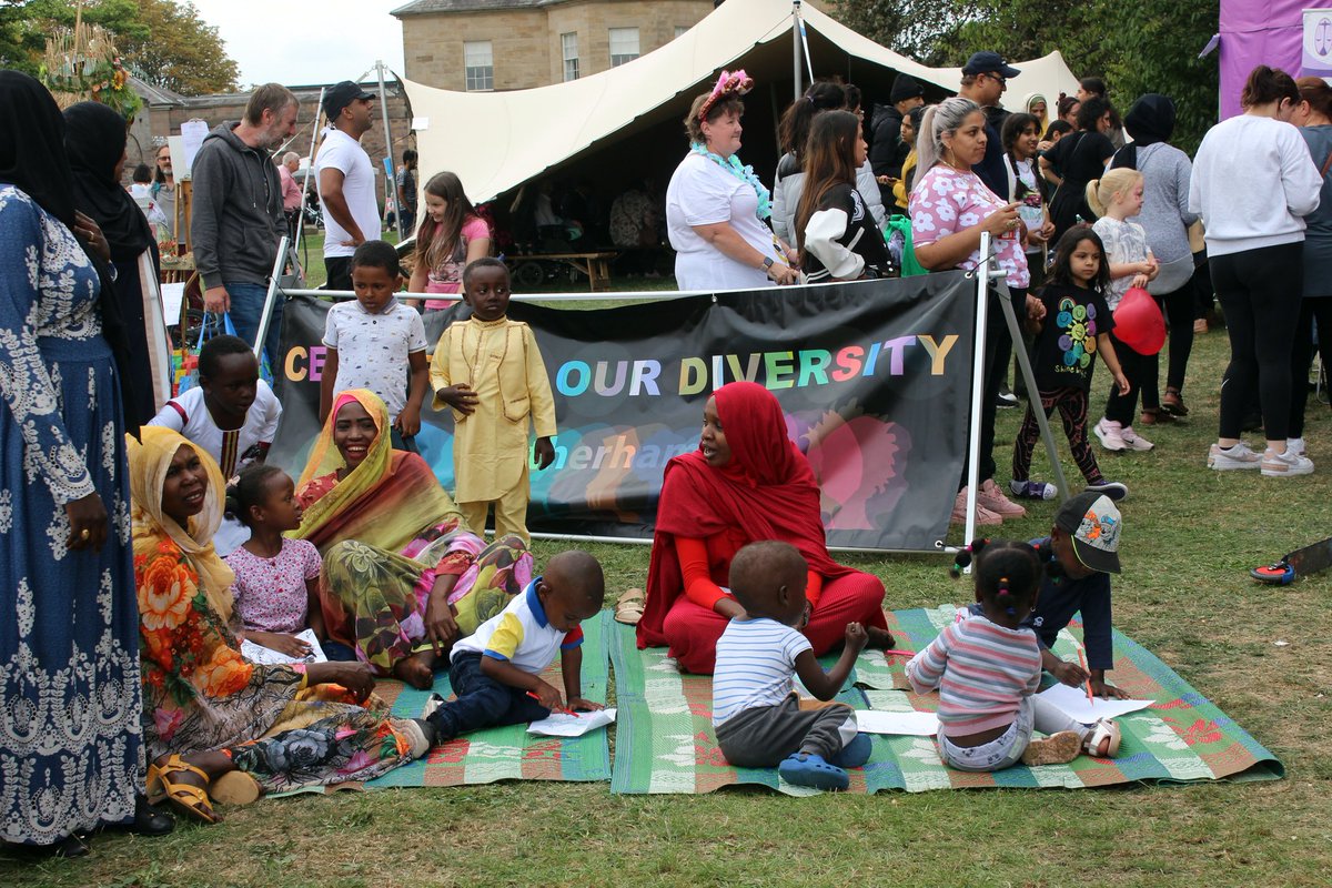 The Diversity Festival has been part of the #RotherhamShow for more than 25yrs. This year with new additions of Rotherham Sudanese Group, The Ukrainian refugees &amp; The Spanish Church.
These <a href="/REMACharity/">REMA</a> members did a fab job with their army of volunteers 
<a href="/RMBCEvents/">RMBCEvents</a> 
<a href="/RMBCPress/">Rotherham Council</a>