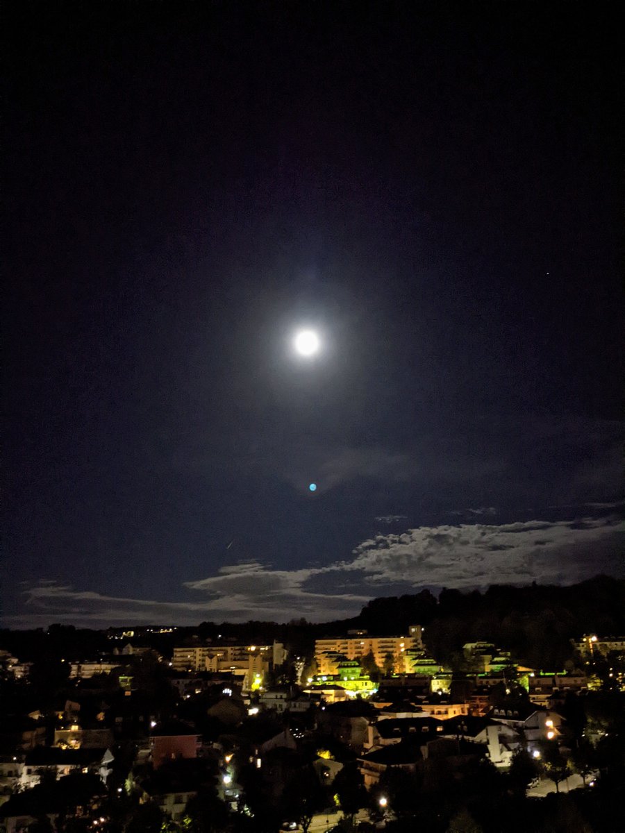 fabioboss_g's tweet photo. E guardo il mondo da un oblรฒ...
#landscape #monlight
My ๐ธ https://t.co/r1rFhXa1MO