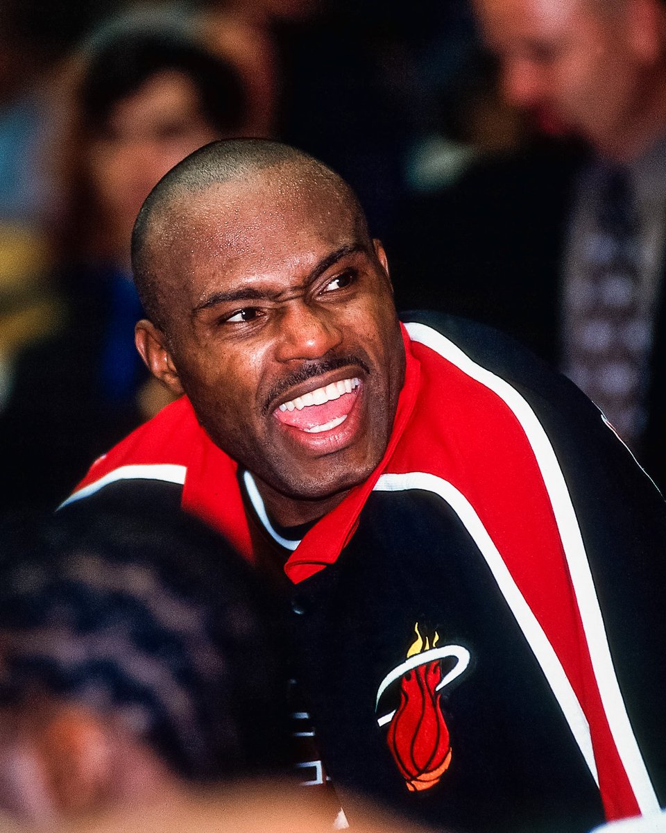 MiamiHEAT's tweet photo. The love for the game never changed 

#HardawayHOF https://t.co/r7OQh2JZqi