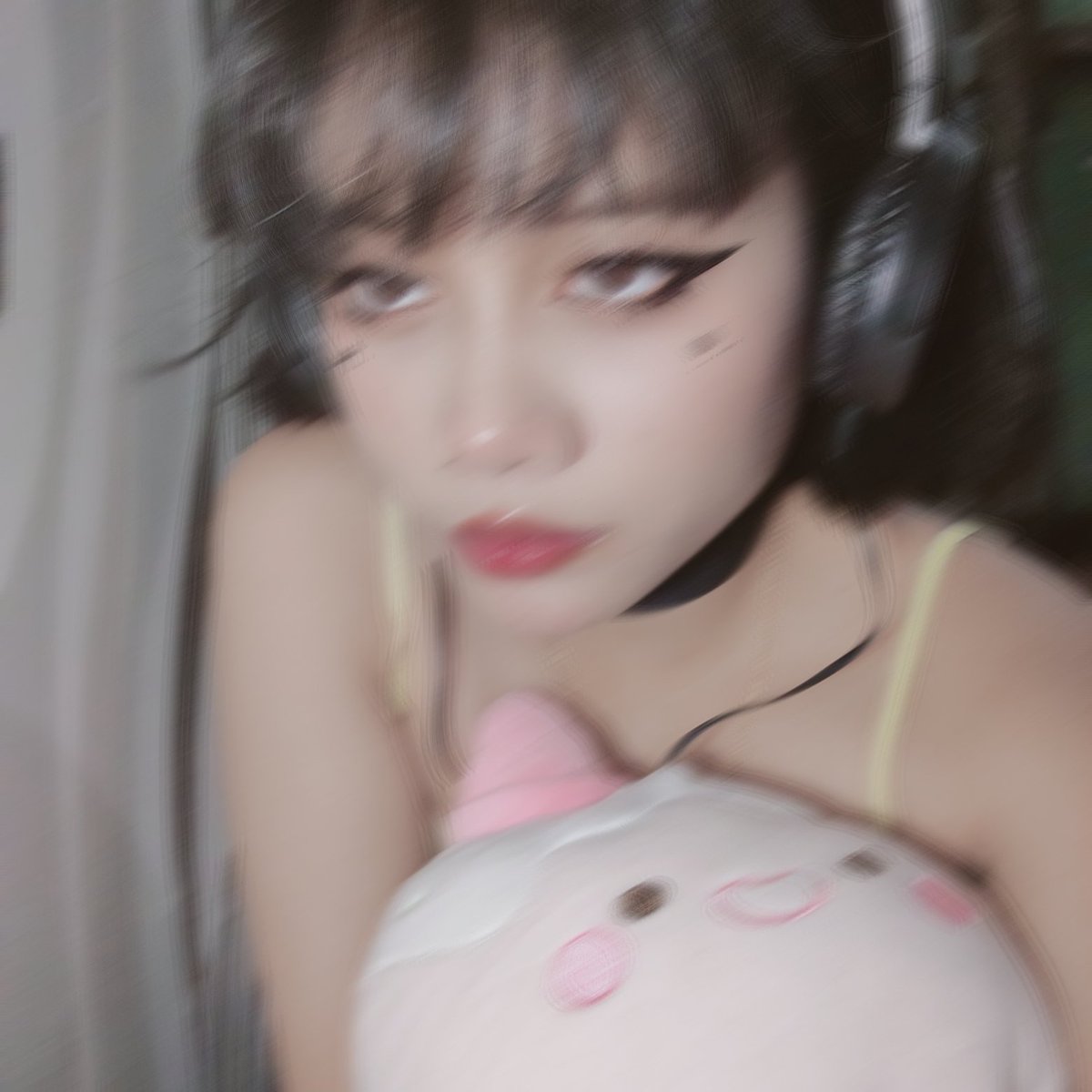 LadyMyun's tweet photo. 𖡼.𖤣𖥧𖡼.𖤣𖥧 Me ft. Pichu https://t.co/8O430aHnDd