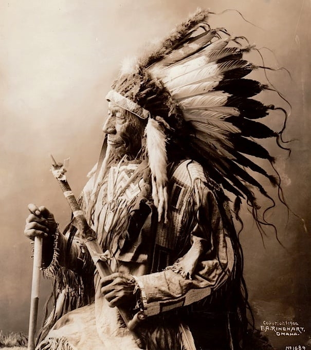 NickBrumby's tweet photo. "When I die, do not bury me in a bacon box doubled up. I want a box long enough so I can stretch my legs if necessary.” Chief Blue Horse

https://t.co/0QF5WxJsXk

#wildwest #oldwest #westerns https://t.co/sE8wR1R9m3
