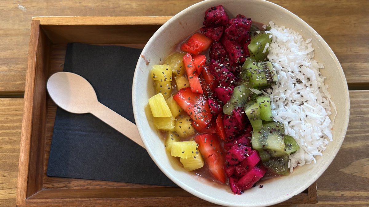 existentialgf's tweet image. açai bowl makes a return