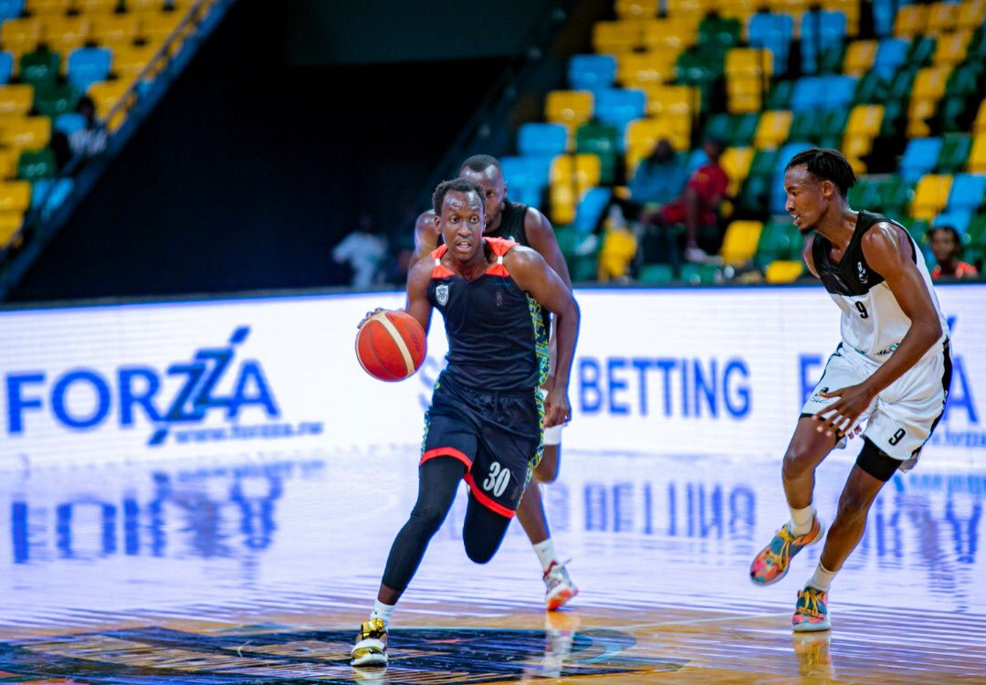 ferwabaRW's tweet photo. #RBLPLAYOFFSFINALS22
Happening now 🥉
Men category 3rd Place battle is ON @bkarenarw
#APRBBC 32-15 #TIGERSBBC
Grab your tickets and come witness history unfolds on https://t.co/Y0dbGI6lK7
#RBL https://t.co/JSgoha9icj