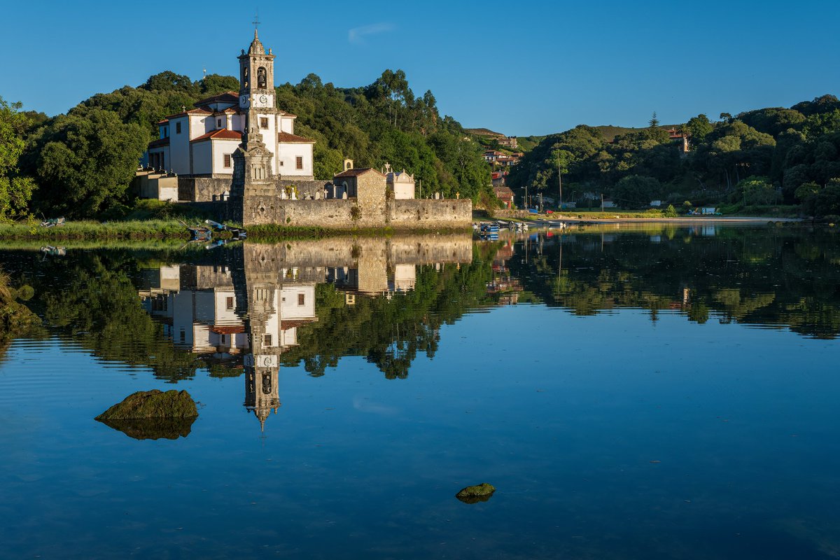 AlfonsoTomas_1's tweet photo. Espléndido VEROÑO reflejado en la Ria de Niembro (Llanes).
@eltiempotpa https://t.co/PRXdxSTt30