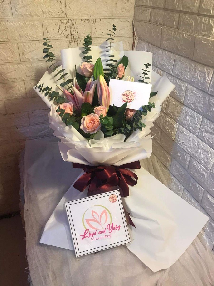 KlaneNaticsOFC's tweet photo. Flowers for our dearest @klanemusic! Congratulations on your successful event today, Klane!
#KlaneNatics | #KlaneZurbano https://t.co/0dYYlAxRzX