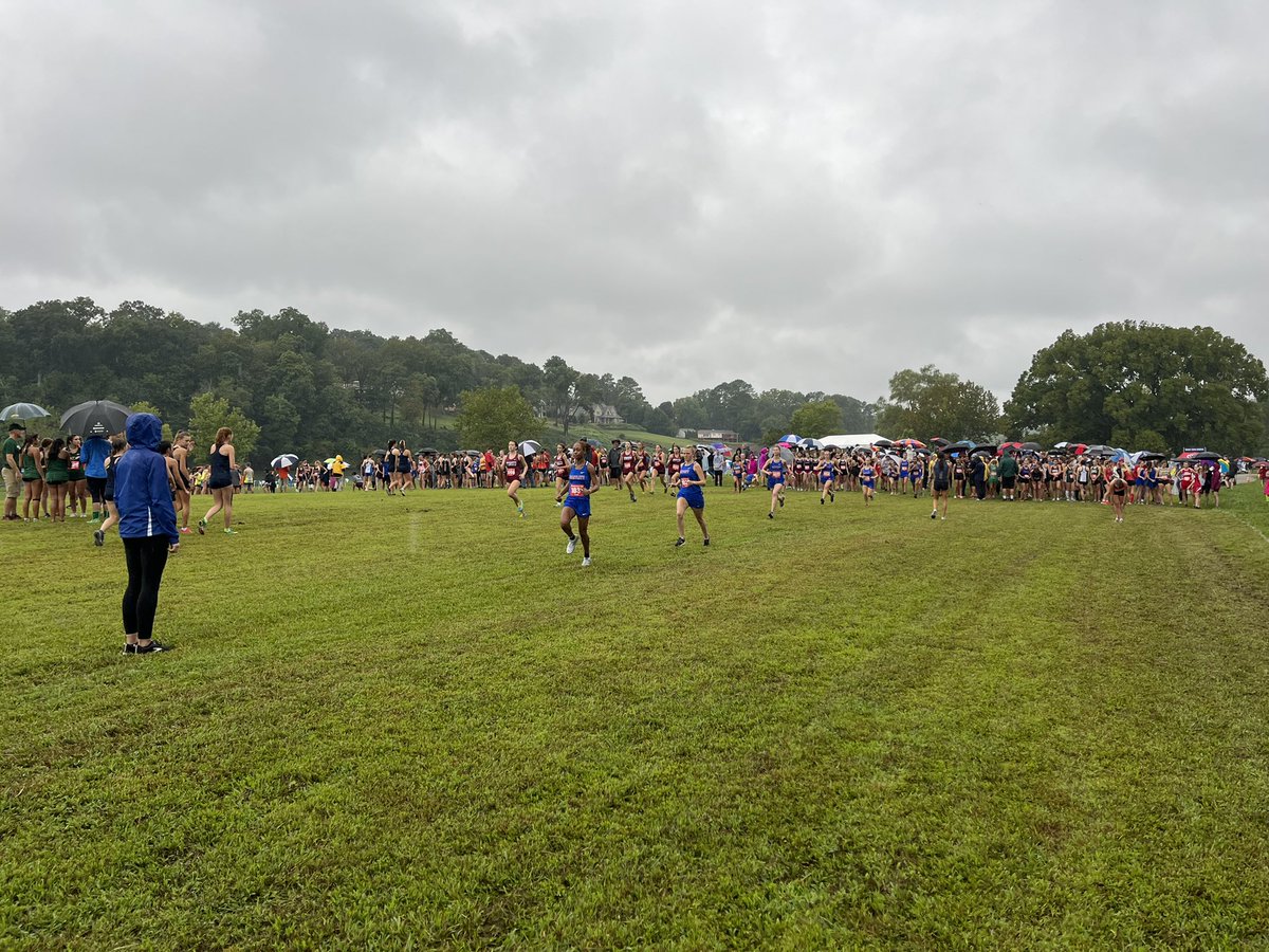 CoachRLay's tweet photo. The Lions came and conquered today. LOTS of big PR’s and season bests in rainy conditions @ Cherokee Boulevard in Knoxville, TN. Felt great to be back on my home turf(ish) with the team. https://t.co/uNZRxQtifx