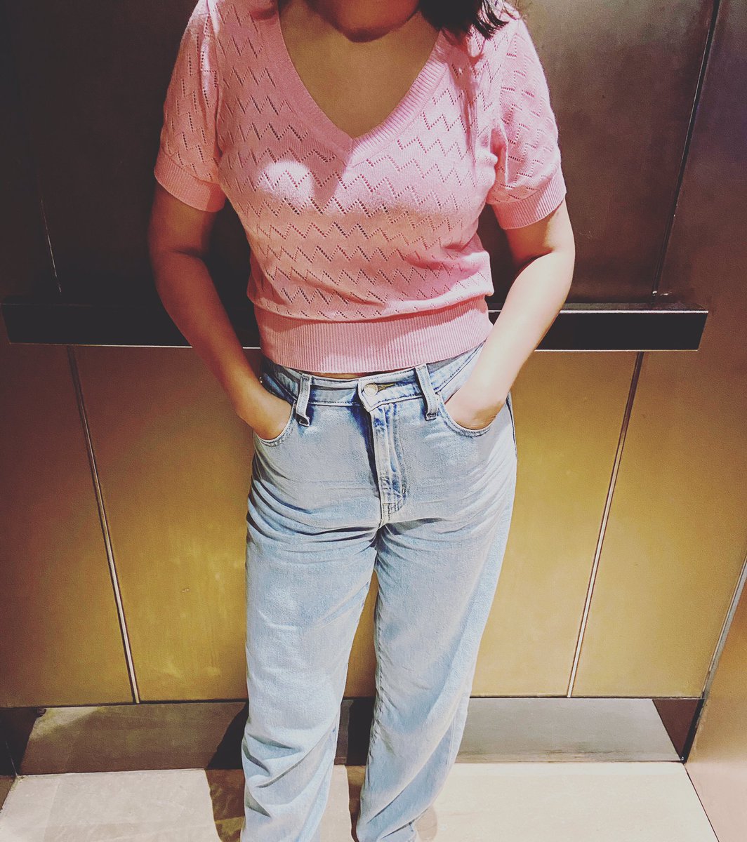 riddisiddharth's tweet photo. Casual wknd preparation. Lets get into some trouble😆

#saturday #weekend #saturdayvibes #love #instagood #saturdaynight #weekendvibes #instagram #happy #photooftheday #photography #picoftheday #summer #music #like #follow #saturdaymood #friends #party #food #nature #fun #selfie https://t.co/D9bPRUQMGN