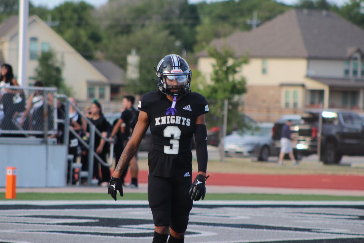 Edmarrion Contreras (@edmarrionc) on Twitter photo hudl.com/v/2J5xV9 #knightnation #steeleknights <a href="/Football_Steele/">Cibolo Steele Football</a> <a href="/Chad4Warner/">Chad Warner</a> Watch my Hutto MIXTAPE‼️🔥 49-16
3-0 hudl.com/v/2J5xV9 #knightnation #steeleknights <a href="/Football_Steele/">Cibolo Steele Football</a> <a href="/Chad4Warner/">Chad Warner</a> Watch my Hutto MIXTAPE‼️🔥 49-16
3-0