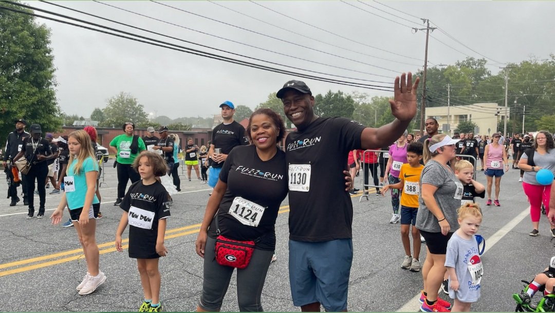 joy2teachem's tweet photo. Great Fun doing the #covingtonfuzzrun with my church @thechurchcov family Thanks to @newtonpolice for all you do!! I beat my best time! https://t.co/XdDryTArTu