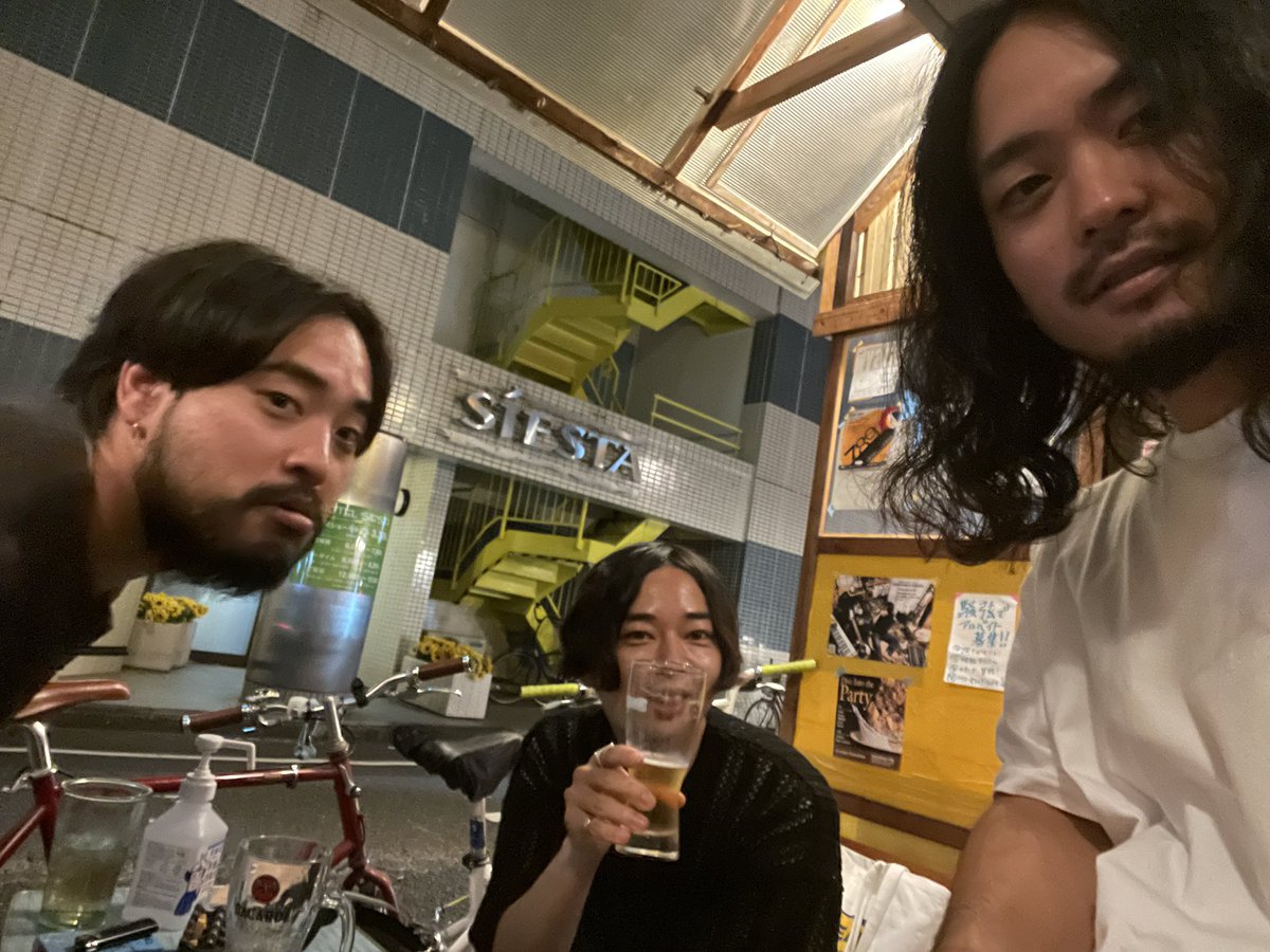 MRZ_0226's tweet photo. ゆーごと呑んでるなう https://t.co/MeykU7uCdP