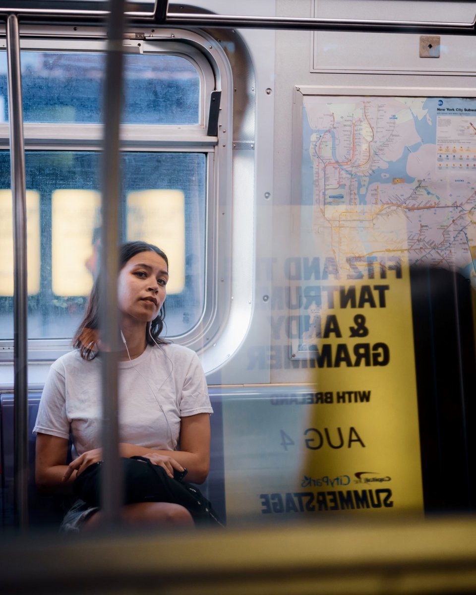 Tracing_Stories's tweet photo. Gm Gm!

“For those who are lost, there will always be cities that feel like home.”

Which is your favorite 1,2,3 or 4?
#streetphotography https://t.co/s2h0iH4LNf