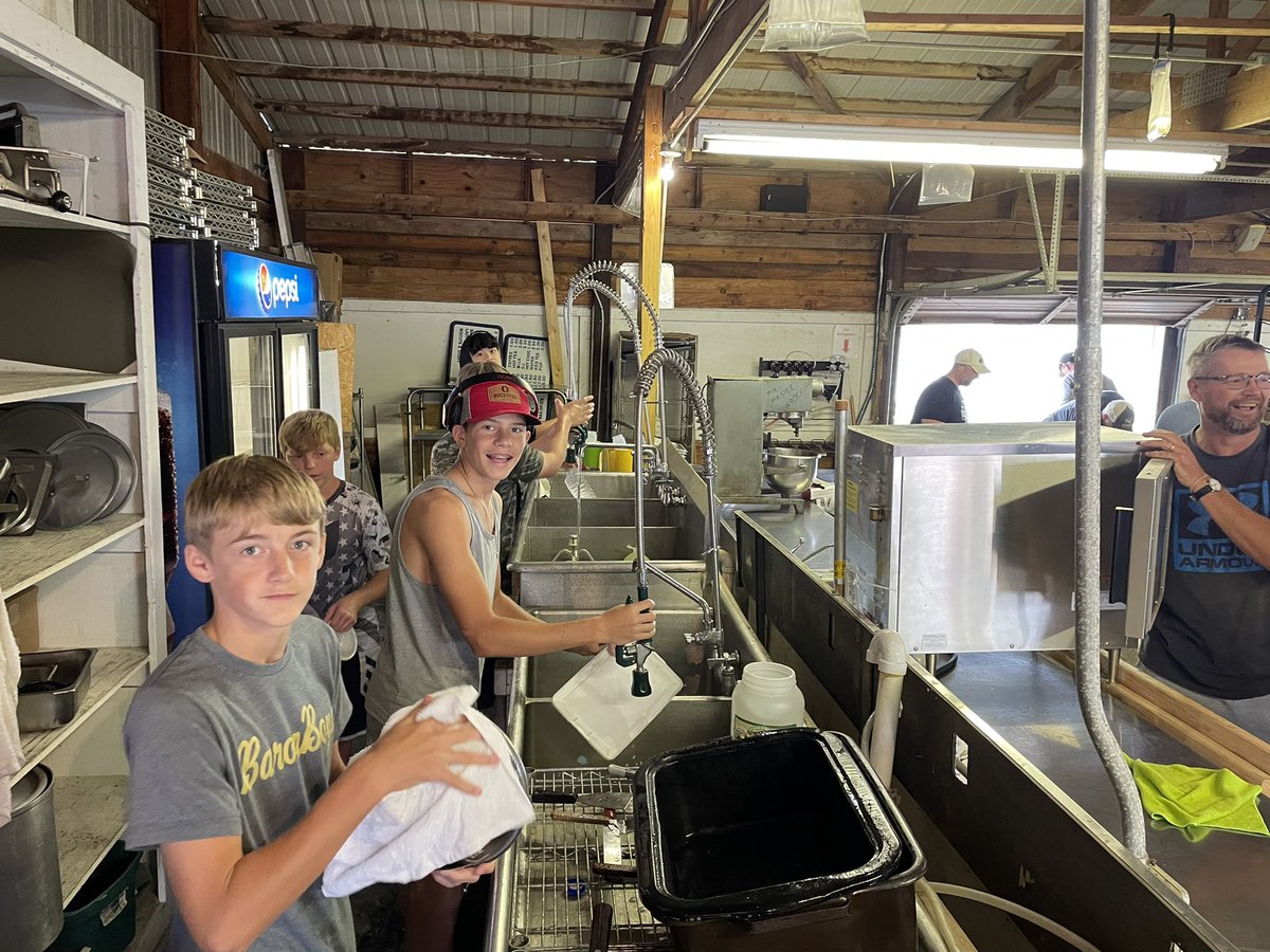 BVFairbooth's tweet photo. Clean up day was a HUGE success thanks to the Middle School football teams and parents! This place has never looked so clean!! We are almost ready for customers! https://t.co/NvR8j8gtVG