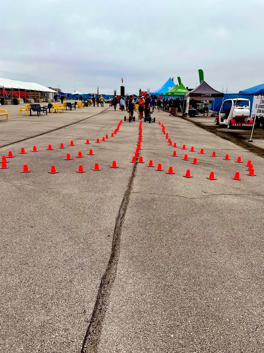 KHPTrooperTiff's tweet photo. Leave the speed for the #XfinitySeries & #KansasLottery300 @kansasspeedway!
#BuckleUp & come early to check out the @DriveSafeKansas #DriveToZero tent, #TheSeat, #TheTrikes & @KSMotorCarriers…and ELVIS!!!
#ObeyTheSign
#NASCAR https://t.co/FX5iwQbm76