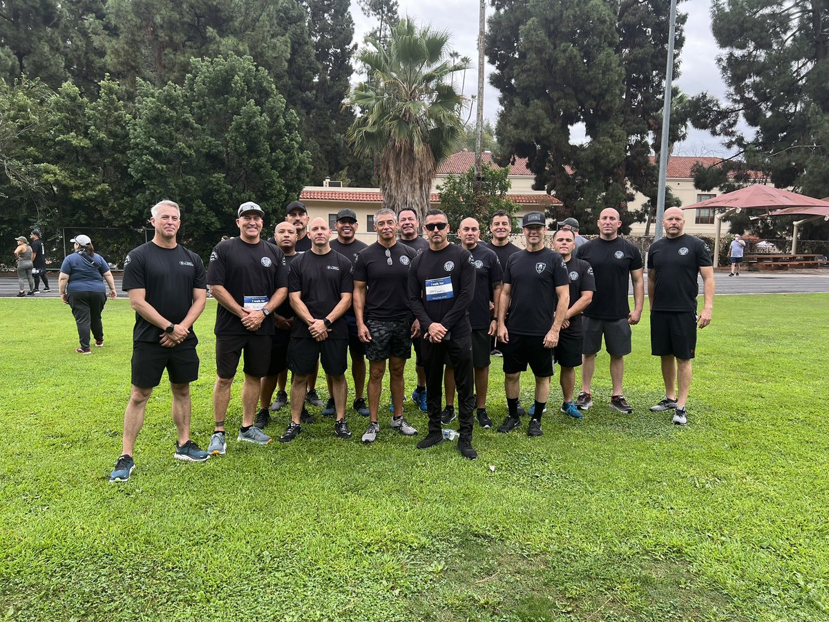 LAPDBBixler's tweet image. Metro walking together for suicide prevention. @lapdmetro @LAPDHQ @LAPDPIO #YouAreNotAlone