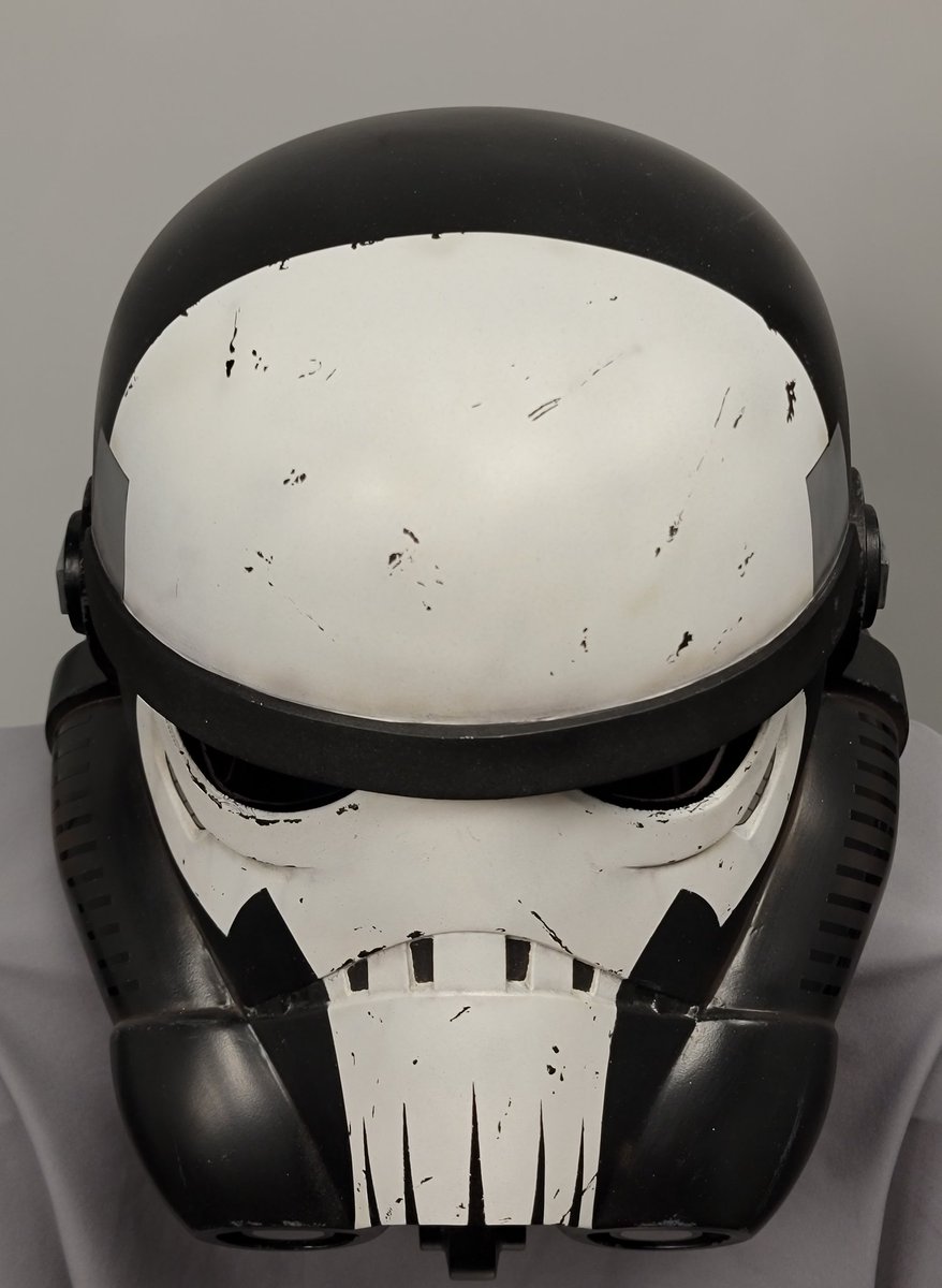 Senjo41A's tweet photo. Made this #StarWarsRebels #Stormtrooper helmet based off some fan art from Darth Nurse Cosplay over on Instagram. #StarWars #StarWarsFanArt #GalacticEmpire #StarWarsHelmet #Cosplay #StarWarsCosplay #3DPrinting #PropMaking #PropPainting #CrealityPrinter #Display https://t.co/B6Z89ymTkC