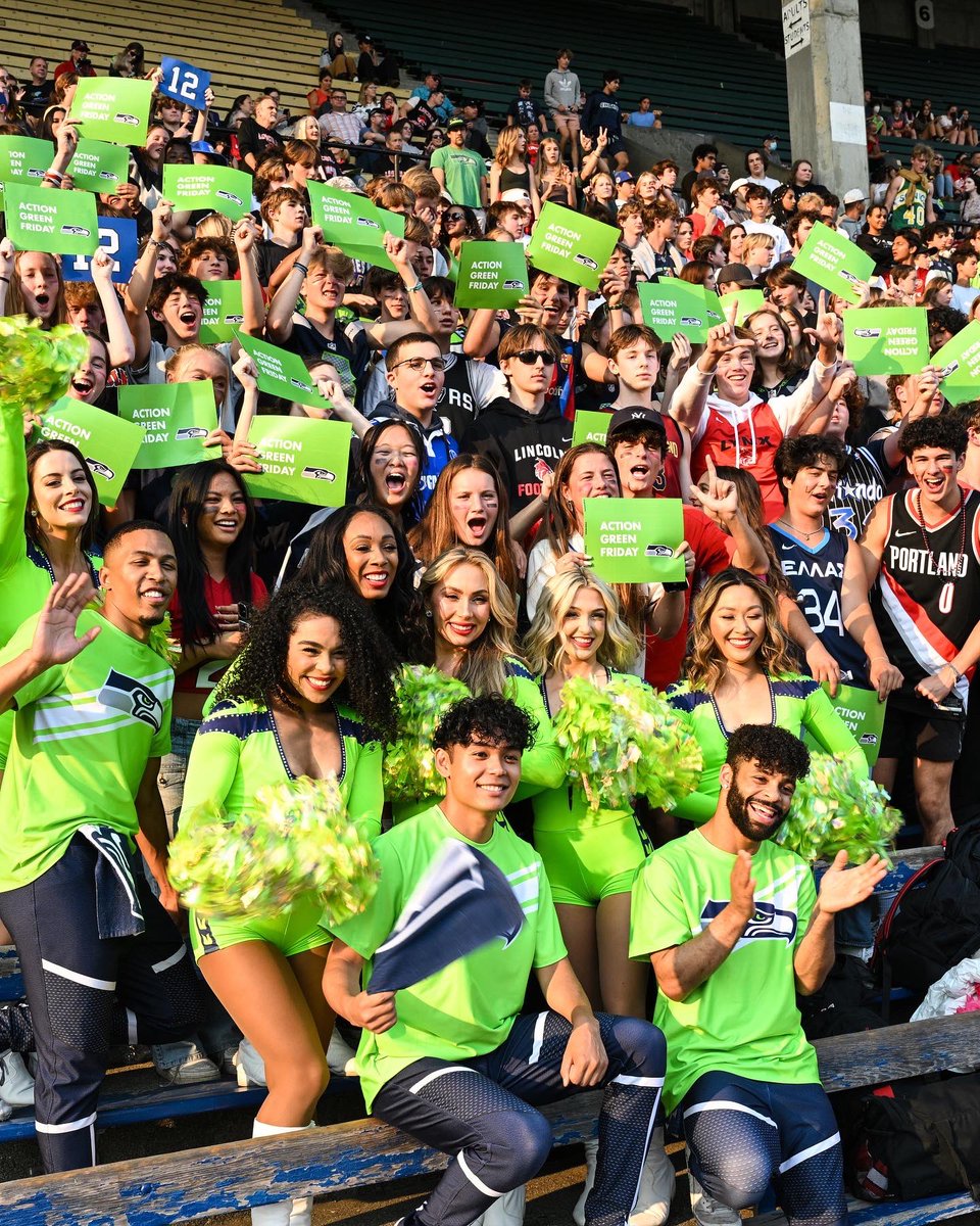 12s tweet media