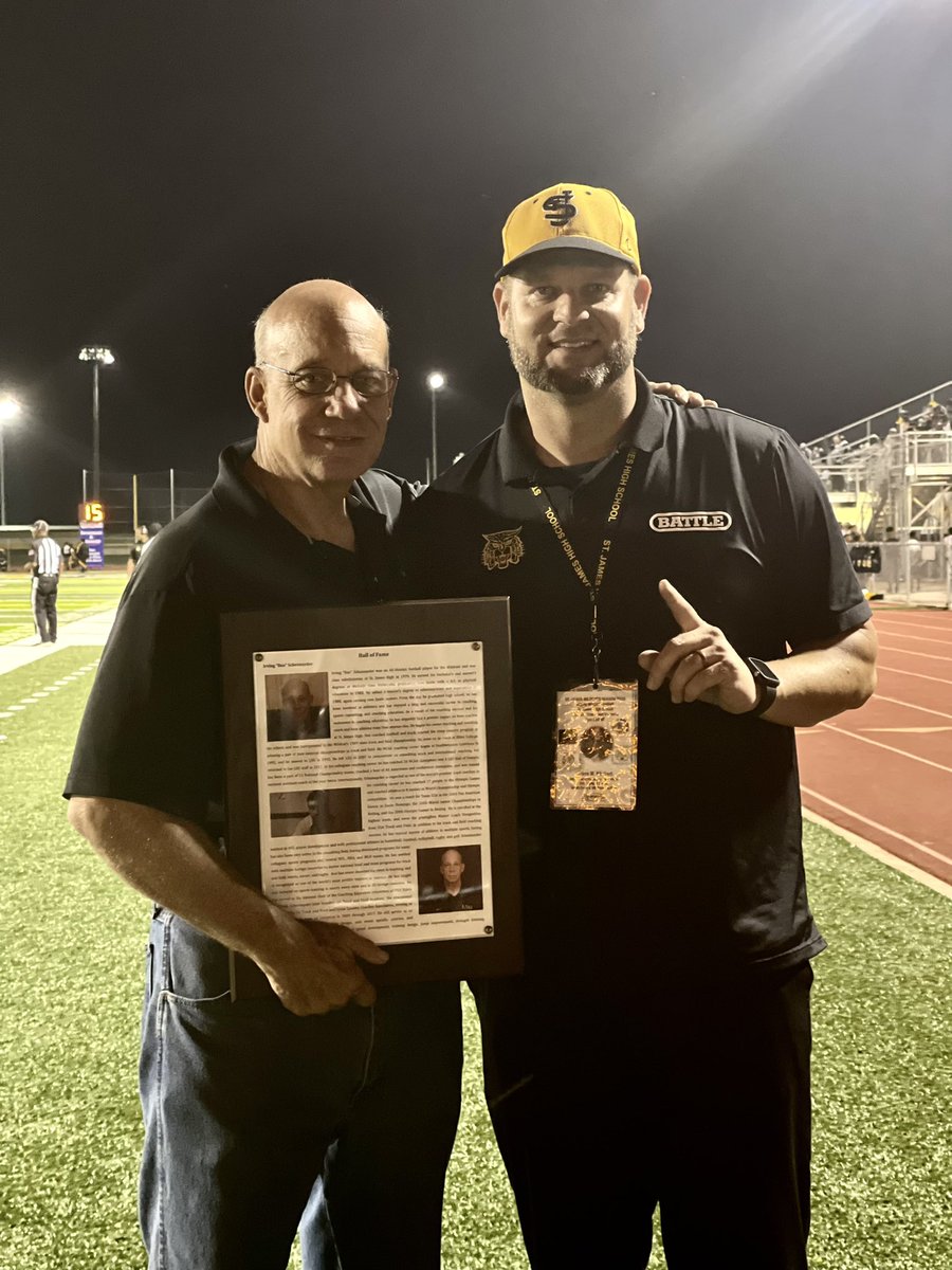 skliebert's tweet photo. Irving “Boo” Schexnayder, 79’ SJH Valedictorian, USA Track & Field, LSU Track & Field, World Renown Consultant, Enshrined - St. James High School Hall of Fame #THDE #LeaveALegacy #USOlympicTrack #NationalChampionshipCoach #LSUTrackAndField #BooSchexnayder #SouthernCreoleSpices https://t.co/YKAFr25DLV