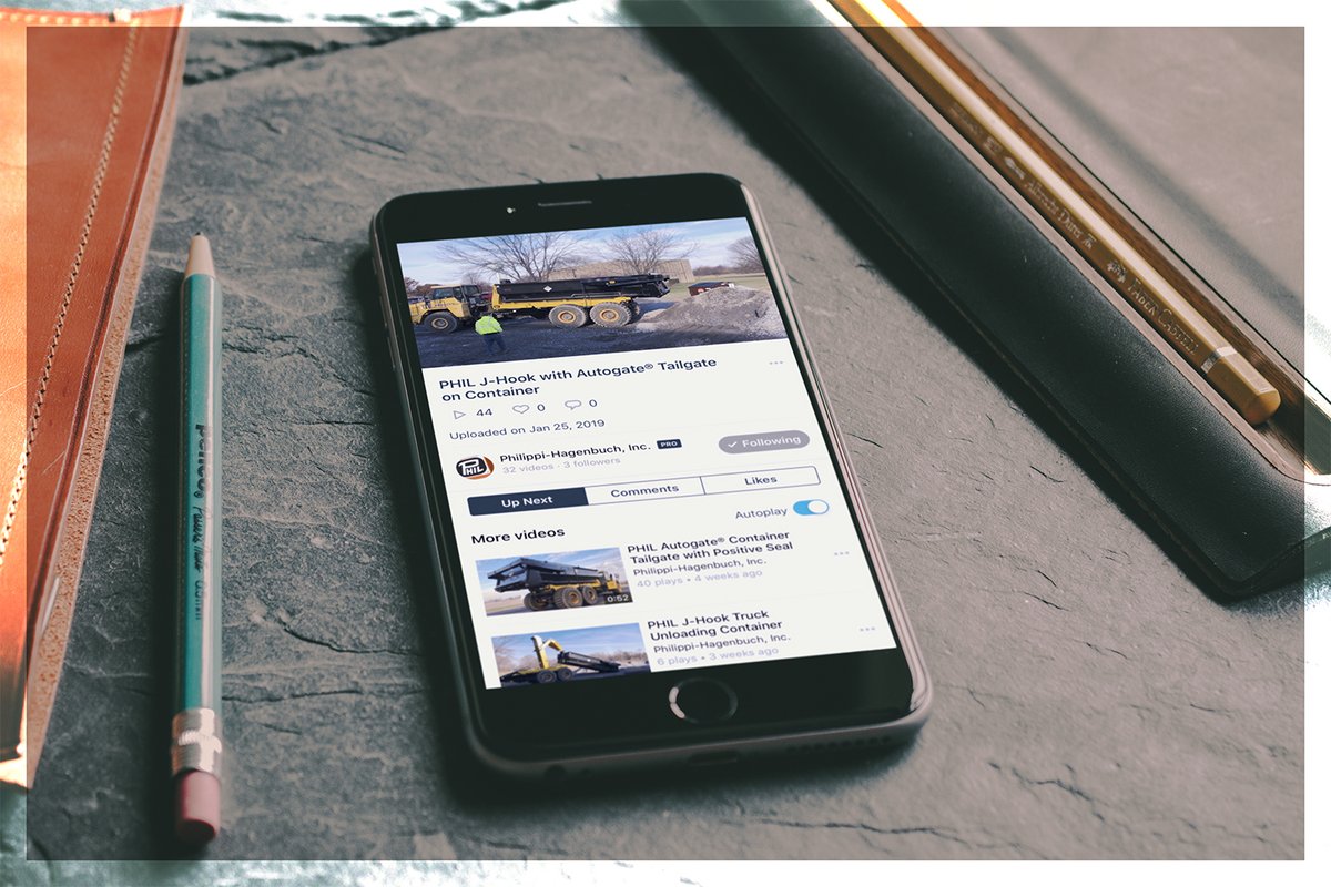 Follow #philsystems on Vimeo to stay up-to-date on new videos of #PHILequipment in action! >>> phil.mobi/3qtw3uQ #SimplyMakingHaulTrucksBetter #PHILjhook #EfficiencyIsKING