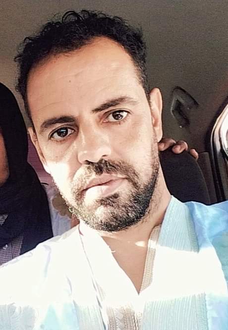 mrabeh_ahmed_M's tweet photo. اريد المشاركة في ملكى أهل الصحراء الذي سيعقد في لاس بالماس ،اريد اعبر عن مغربيتي الصرفة و عن وطنيتي لا شيء آخر...
الحكم الذاتي مشروع مغربي را��ي و جدي و واقعي لن يعارضه سوى احمق ...
اتمنى ان تكون المساعي من أجل إنهاء هذا الصراع الذي طال امده . https://t.co/WELRjJ52f2