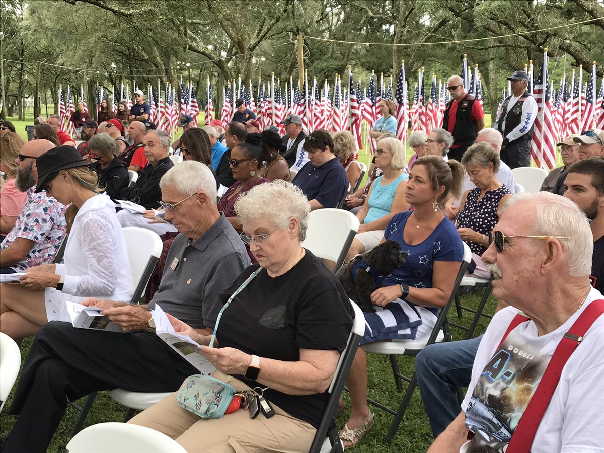WEARDanielg's tweet photo. #HappeningNow #FieldofValor Ceremony opens a field of flags dedicated to men and women who served and sacrificed themselves since 9/11/01 @weartv https://t.co/Imu9hQXG18