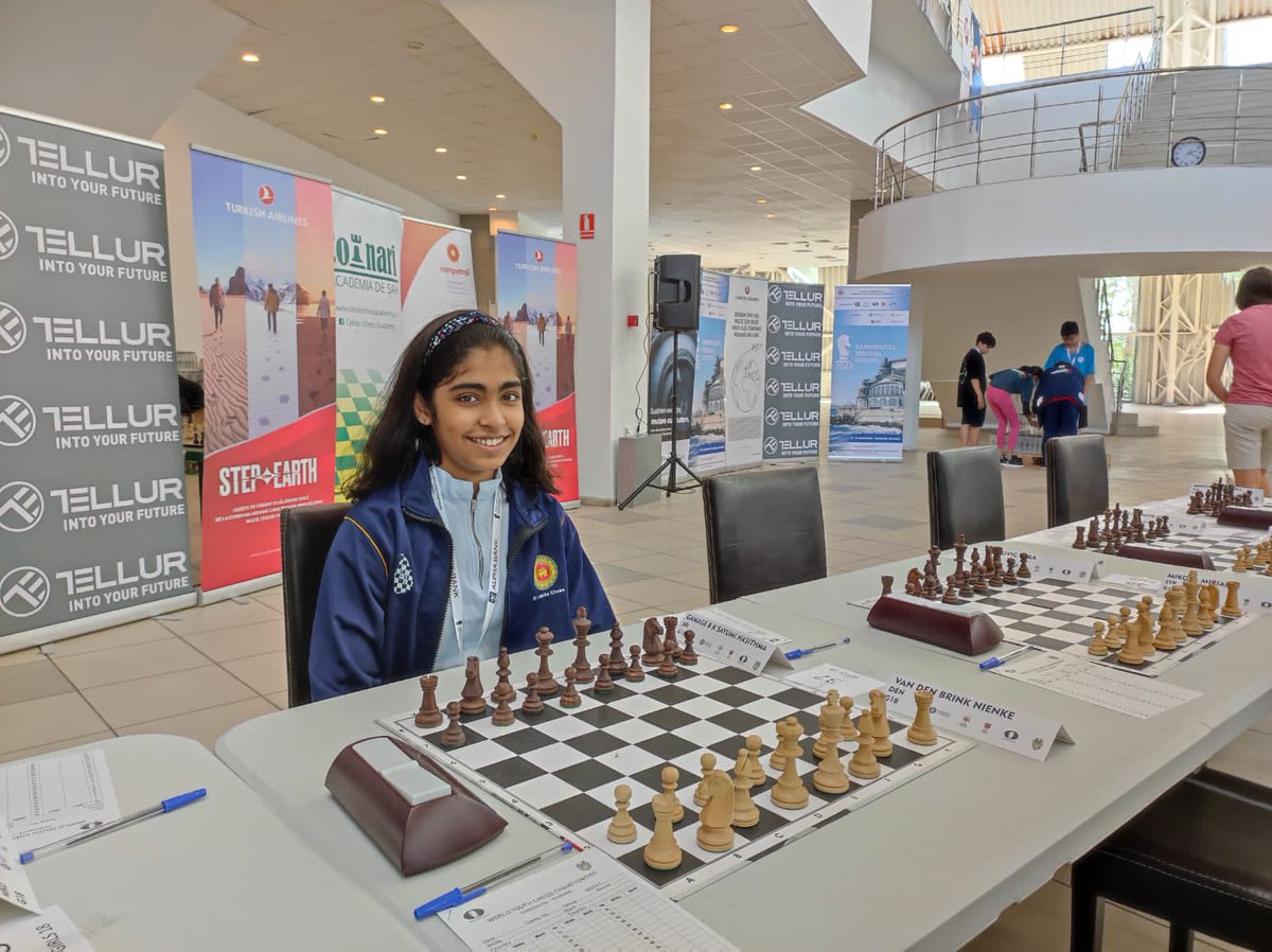 ChessSri's tweet photo. World Youth Chess Championship 2022 - Romania
#slchess #chess #fide https://t.co/ofjHMF1fCW