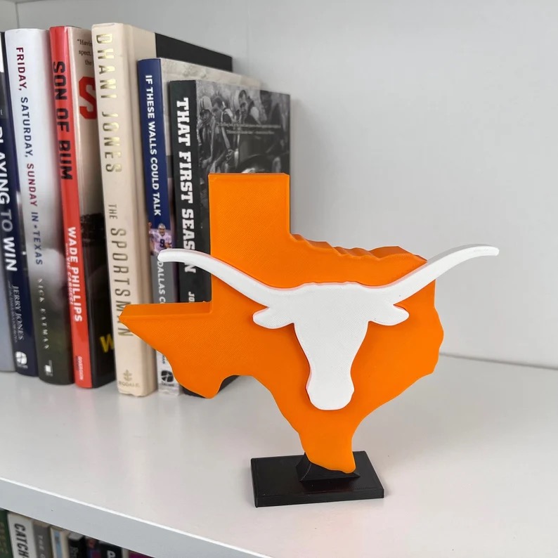 It’s #Texas vs #Alabama at NOON ET. Make sure you’re ready for the #Longhorns season with this 3D printed stand. Great for the office or right next to the TV to show off your UT pride! #hookem etsy.com/listing/118730…