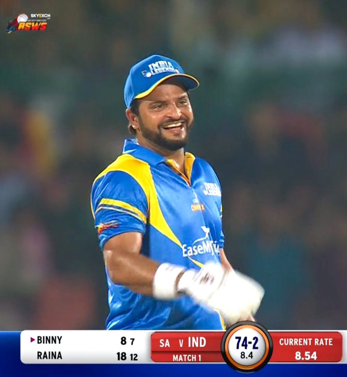 Soanu_'s tweet photo. That Smile @ImRaina 😍

#SureshRaina https://t.co/cD3PTmJIWA