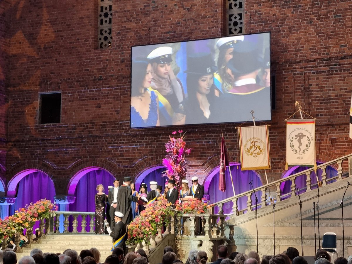 Laboratory of Immunobiology tweet media