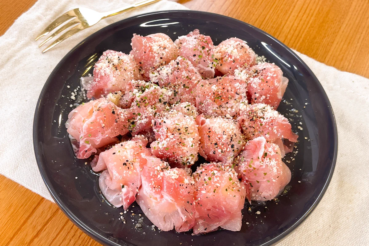 超シンプルながらも間違いないおいしさ。「居酒屋風！生ハムキャンディーチーズおつまみ」