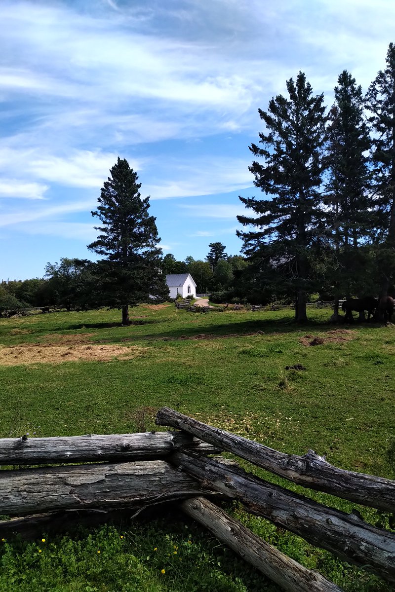 Insurance4uNB's tweet photo. Got to visit an amazing treasure in our own backyard @KingsLandingNB last weekend. A step back in time in a beautiful setting well worth it for anyone who has not visited yet this year. #NB #DestinationNB #ruralNB https://t.co/ATRivj6tWL