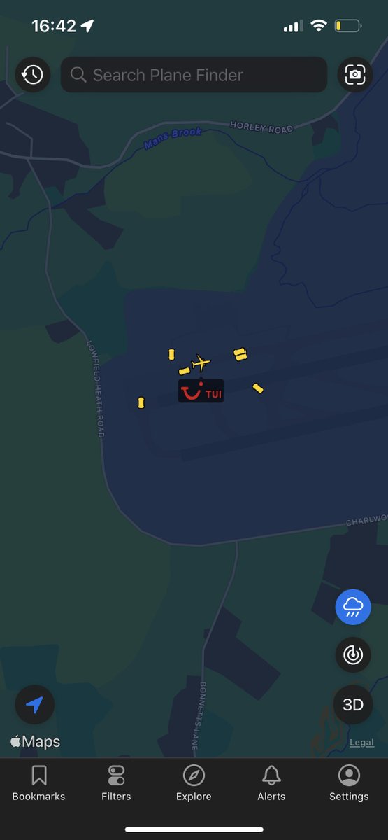 ptyarrow's tweet photo. @carpetzill @BOHAirport Looks like it landed at Gatwick. Lots of fire engines around https://t.co/o890IpU9zw