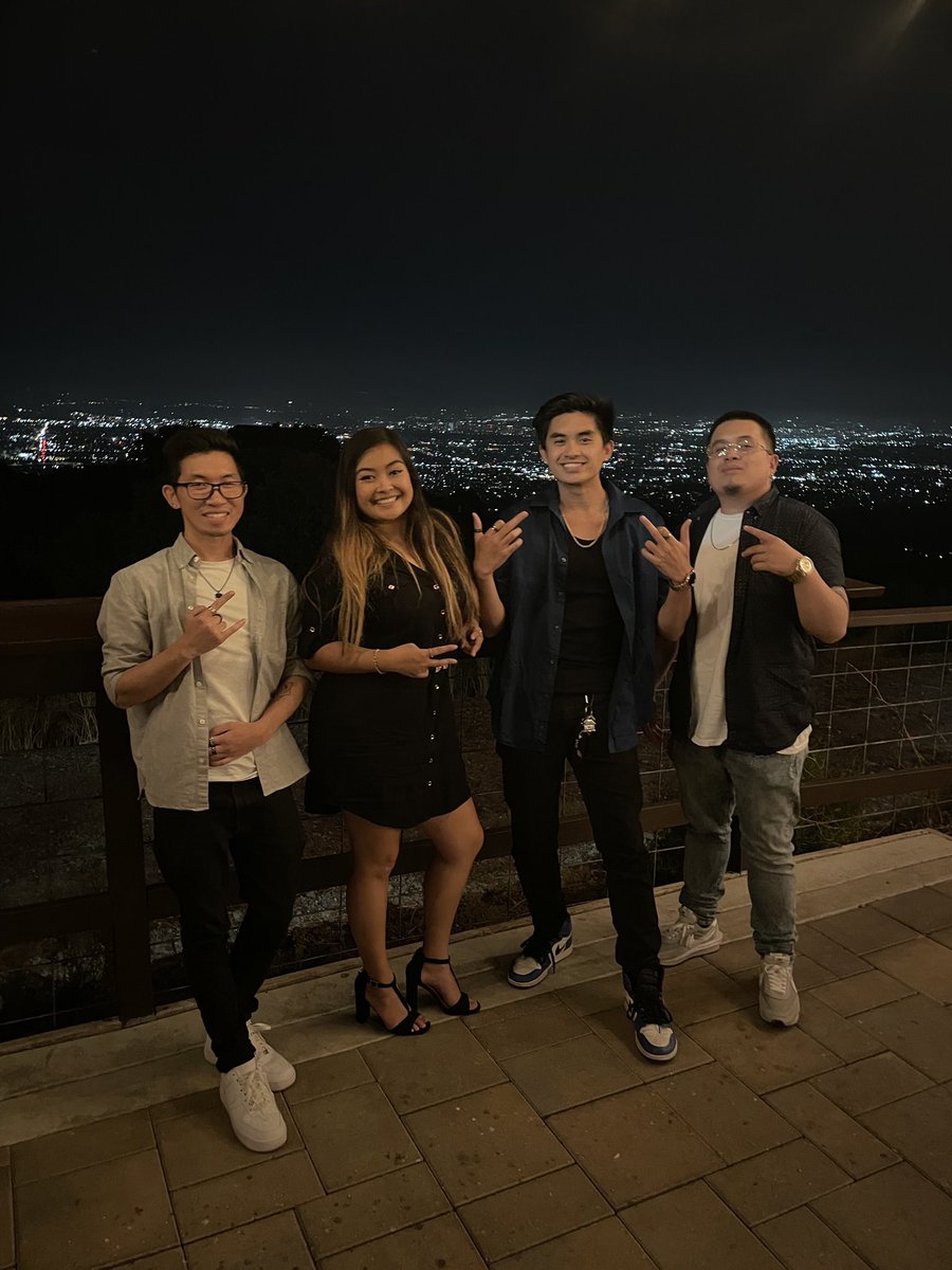nuzzie_'s tweet photo. they all got a special place in my heart 😤 https://t.co/fBHgzogHoz