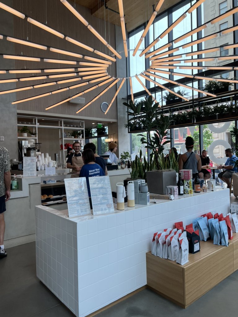 genuinely obsessed with this place <a href="/EddaCoffee/">Edda Coffee Roasters</a>