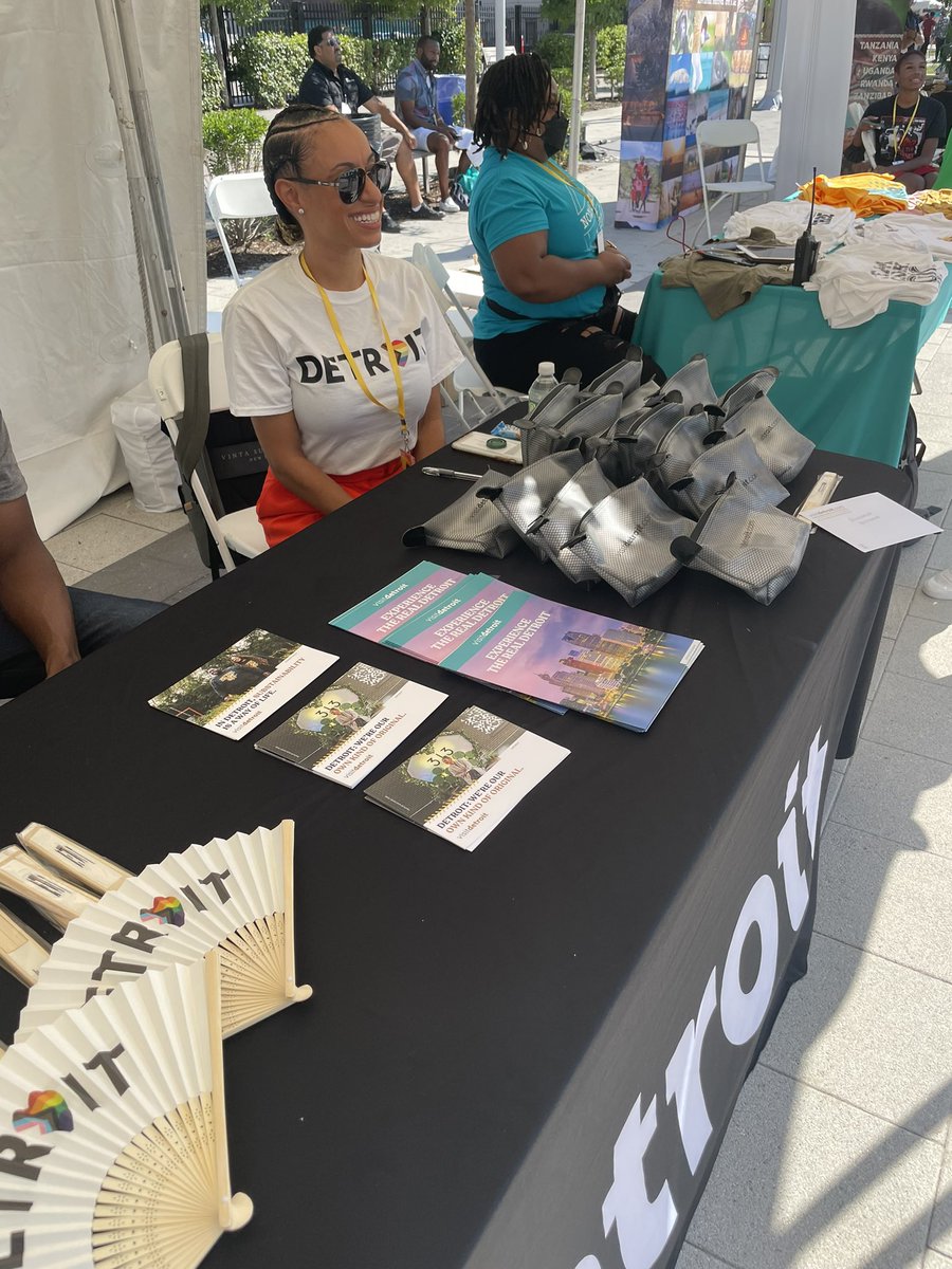 NOMADNESS Fest 👊👊🏽👊🏾👊🏿 tweet media