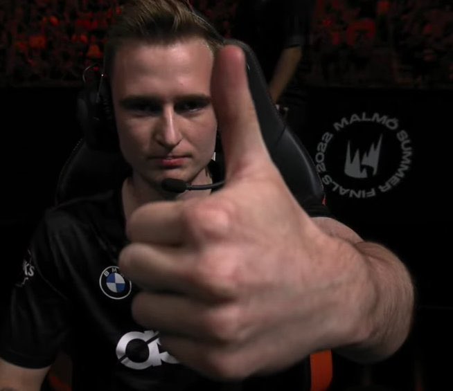 FNATIC's tweet photo. https://t.co/dCQ4uHs2V5