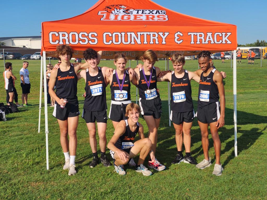 Texas High Tiger XC tweet media