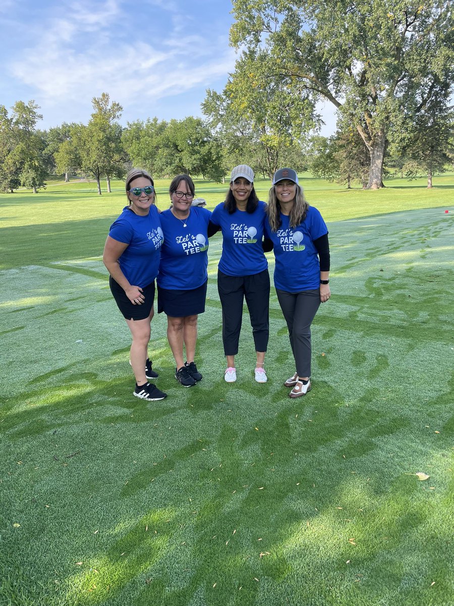 BeckyBrodeur's tweet photo. @ahefoundation @AHSchools Beautiful morning with #AHSchools friends! Team Life of the Par Tee! https://t.co/m7Sa82V1jG