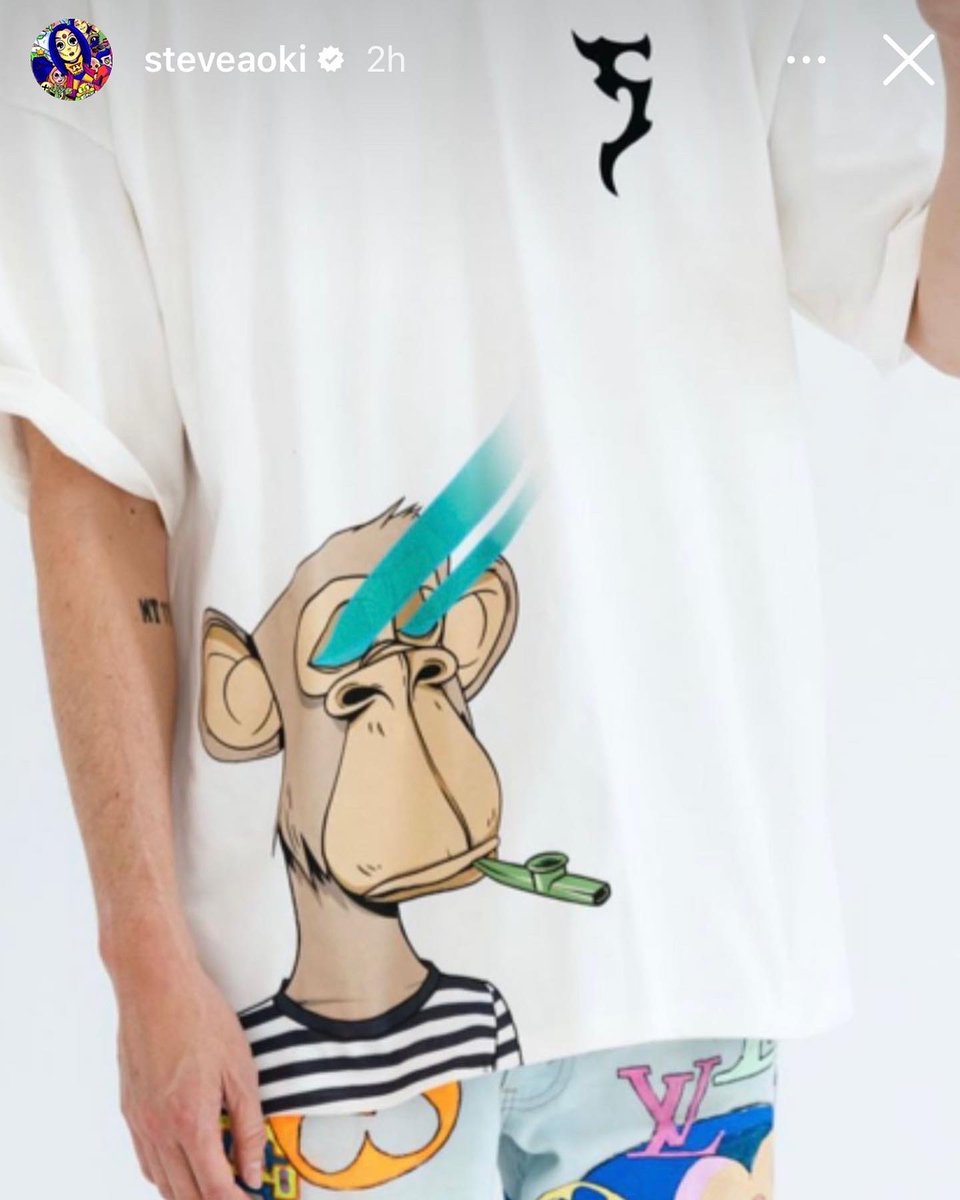 SIMULATION (@simulationstory) on Twitter photo Steve Aoki enjoying his one-of-a-kind luxury tee featuring BAYC #118 🔮 <a href="/steveaoki/">Steve Aoki</a> <a href="/BoredApeYC/">Bored Ape Yacht Club 🍌</a> <a href="/yugalabs/">Yuga Labs</a> Steve Aoki enjoying his one-of-a-kind luxury tee featuring BAYC #118 🔮 <a href="/steveaoki/">Steve Aoki</a> <a href="/BoredApeYC/">Bored Ape Yacht Club 🍌</a> <a href="/yugalabs/">Yuga Labs</a>