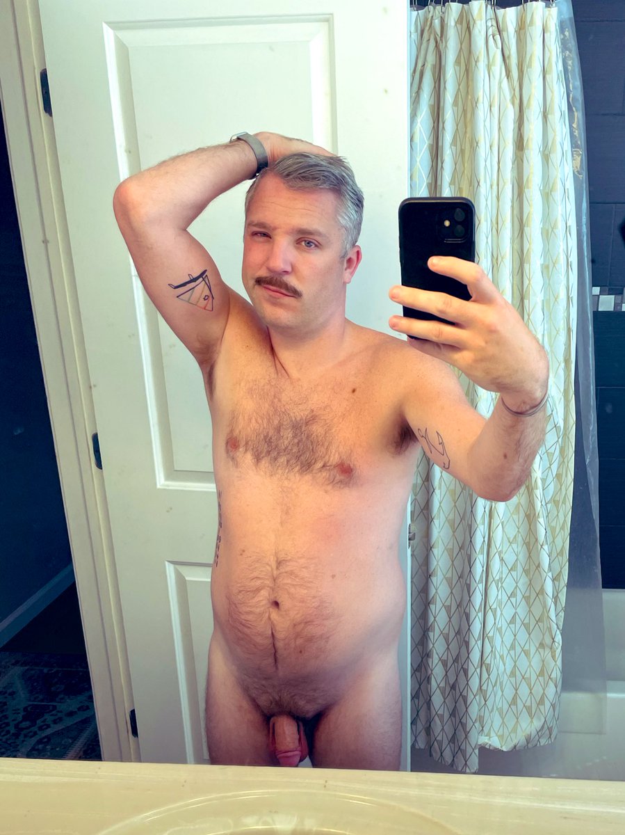 I’m so hungover lol…. If you’re a sexy oomf and want to share a pic that would be nice! Also, raise your hand if you went to the BikeStop last night 🙋