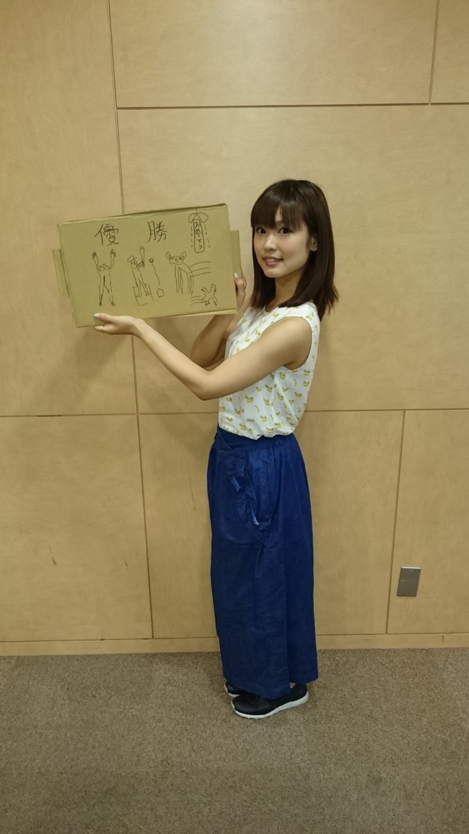 torima_hanashi's tweet photo. 今日夕方5時30分からは渕上舞のとりま🦃

残す放送はあと2回！

エロくない”あのコーナー”もファイナル💛

※6年前のチャンピオンベルトとともにどうぞ
#torima_qr #agqr
新番組グッズの販売こちらから👇
https://t.co/gySgJRBOkM

番組イベントの配信はコチラ☟
https://t.co/Q7LuCk62cE https://t.co/WOGcZF4yYJ
