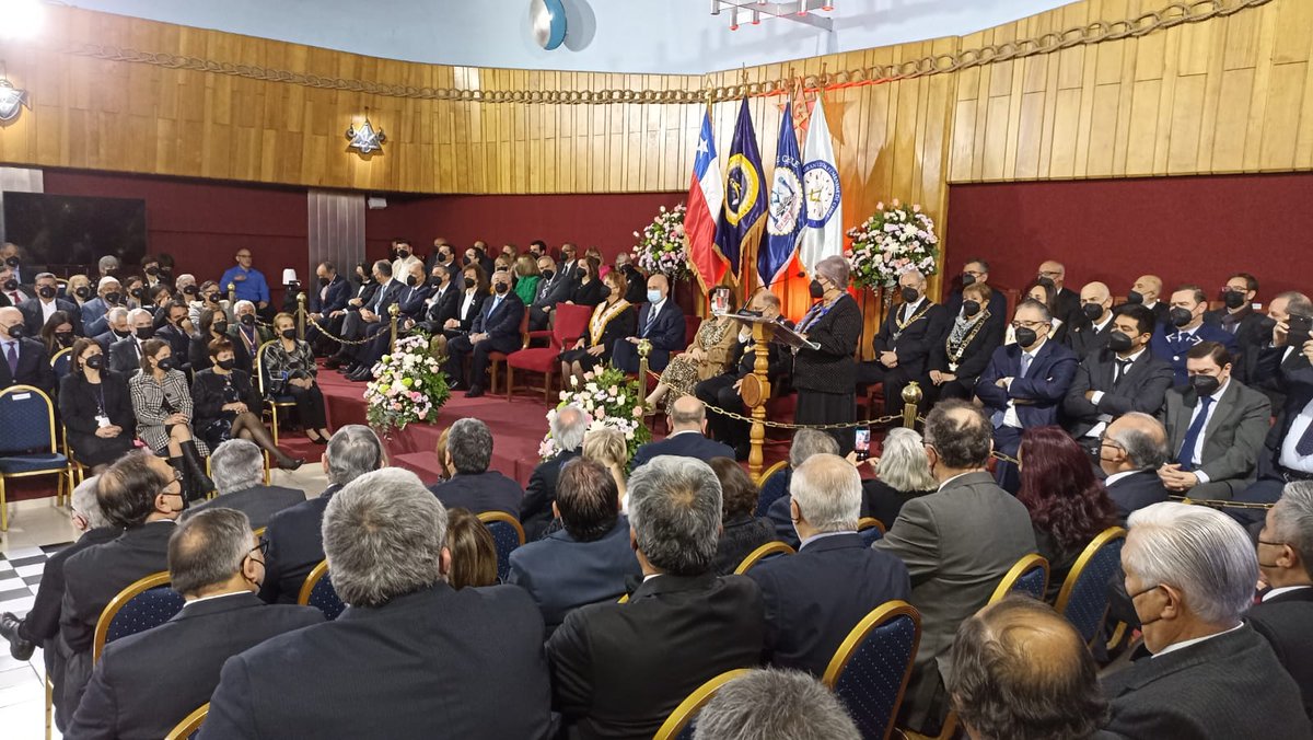 GLMCH_'s tweet photo. Discurso de la Gran Maestra @granlogiamixtachile, #Fraternitas
@granlogfemchile
 @granlogiadechile @granlogiamixtachile

Sigue la transmisión  por https://t.co/JG7BU5e2bL https://t.co/I5CrM9Mizh