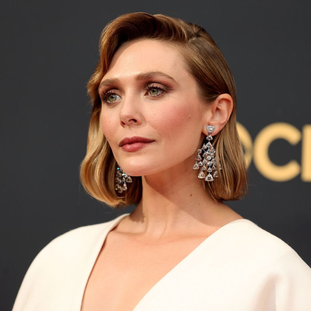 scarletwnews's tweet photo. Elizabeth Olsen has reportedly been seen at Disney’s #D23Expo! 👀

(via @Joelluminerdi) https://t.co/iqYFBZ0lLu