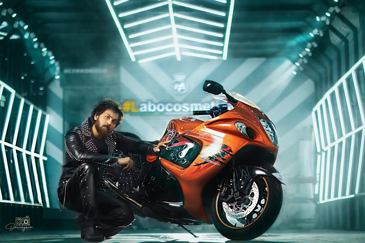 ActorMaanas's tweet photo. If we were meant to stay in one place, we'd have roots instead of feet 🏍️
#MaanasNagulapalli #ActorMaanas #Maanas #latestphotoshoot https://t.co/lqz8ITmn9Y