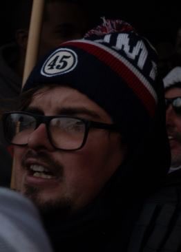 BombshellDAILY's tweet photo. TRUMP TERRORIST STILL WANTED FOR PENCE - PELOSI ASSASSINATION ATTEMPT 
FBI has released a new photo of this man who allegedly assaulted law enforcement personnel during riots at the U.S. Capitol on January 6, 2021. If you know who he is, call 1-800-225-5324. https://t.co/mM3eQxZvq8
